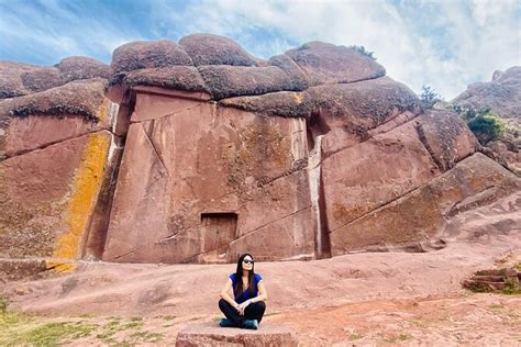 Private Tour To Aramu Muru Portal From Puno