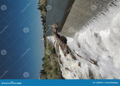 Idaho Falls Waterfall stock image. Image of pond, falls - 1238593