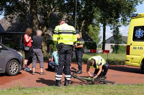 Gewonde Racefietsster Na Aanrijding Politie Onderzoekt Oorzaak