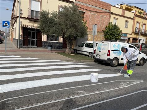 Ayuntamiento De Mairena Del Alcor On Twitter Comenzamos A Pintar Los