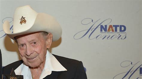 Country Star Little Jimmy Dickens Has Died At Age 94 East Idaho News