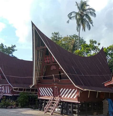 Rumah Adat Batak Hd