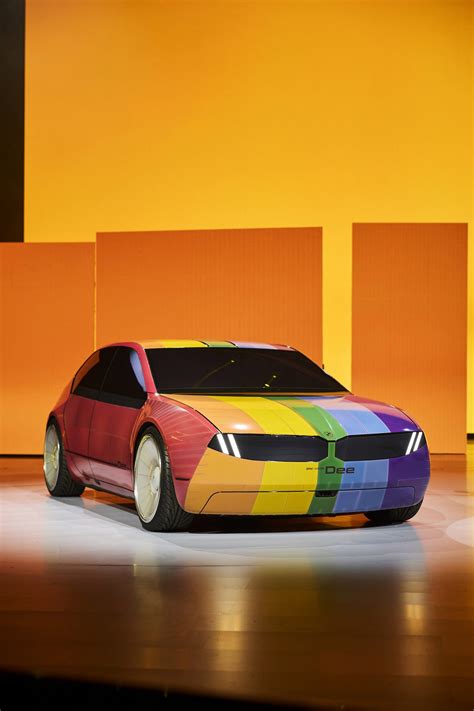 BMW Launches Concept Car That Changes Into 32 Different Colours