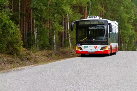 Zmiany W Kursowaniu Autobus W Kilka Przystank W Nie B Dzie