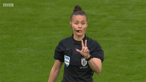 Rebecca Welch- English FIFA referee - Dutch Referee Blog