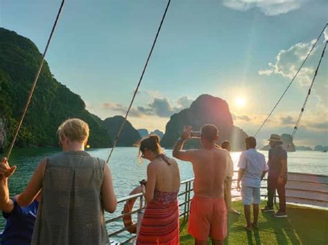 Hanoi Croisi Re D Une Journ E Dans La Baie D Halong Avec Baignade Et