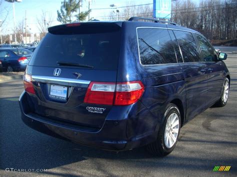 2005 Midnight Blue Pearl Honda Odyssey Touring 2105029 Photo 3