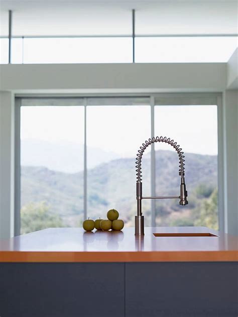 4 Best Kitchen Sink Faucet with Sprayer (2024) - KitchenEminence