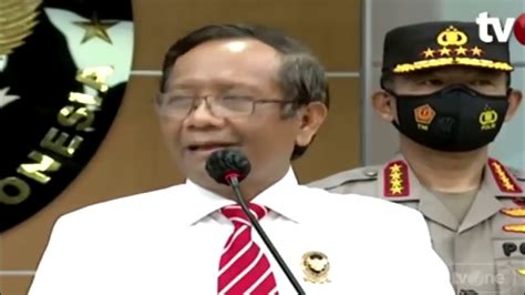 Fpi Di Bubarkan Rocky Gerung Angkat Bicara Youtube