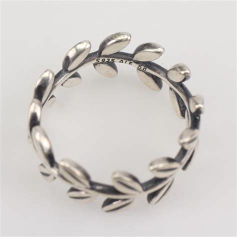 Pandora Sterling Silver Laurel Wreath Ring Property Room