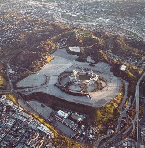 Photo of desolate Dodger Stadium raises questions about city design: 'It's mind-boggling'