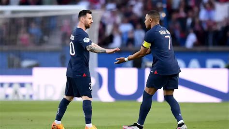 Psg Messi Na Pas Eu Le Respect Quil M Ritait En France Regrette