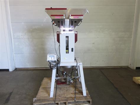 Wittmann Gravimetric Blender Model G34 New In 2015 With Loader