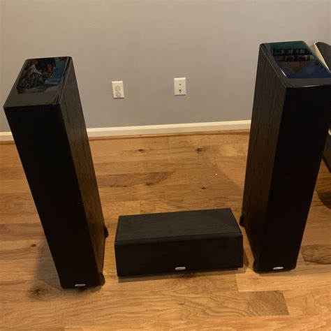 Mint Condition Polk TSI Front And Center Speakers For Sale In Bothell