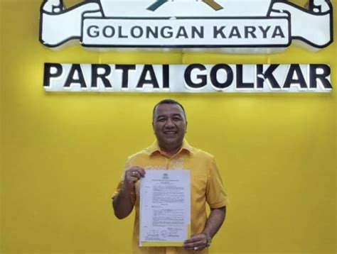 Ajp Terima Surat Tugas Dari Dpp Partai Golkar Bertarung Pilwali Kendari