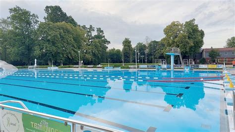 Nach Brand in Emden Freibad Verein plant voller Tatendrang für den