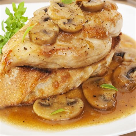 Slow Cooker Chicken Marsala