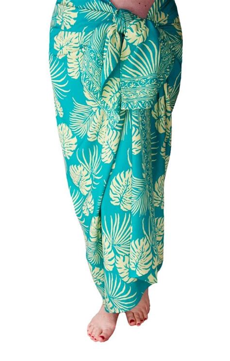 Hawaiian Beach Sarong Pareo Wrap Batik Sarong Cover Up