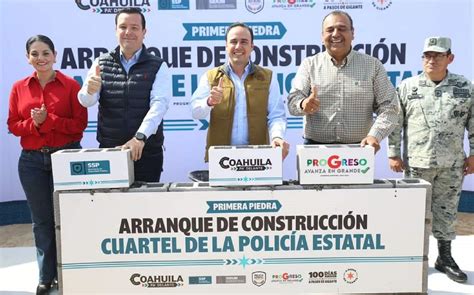 Lleva Manolo obras sociales y de seguridad a la Carbonífera La Otra Plana