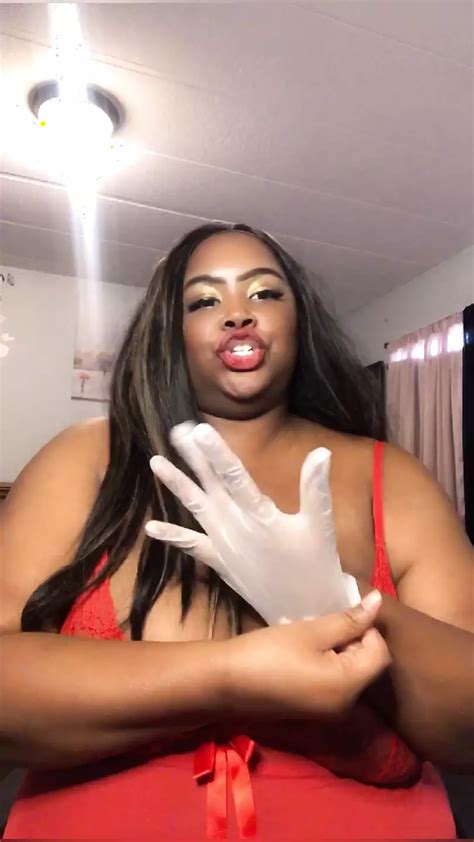 Trina Revisando El Colon Y El Culo De Sus Mariquitas Guantes De Látex Xhamster