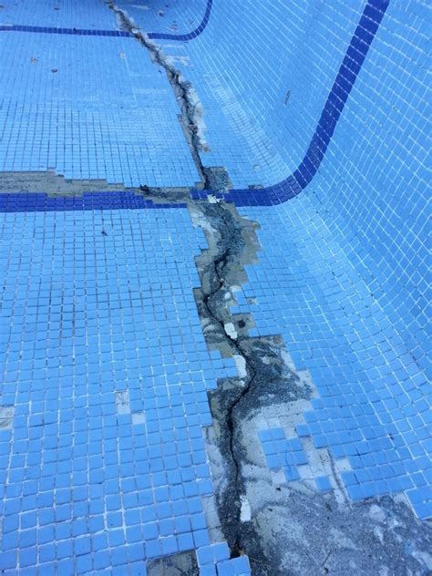 Reparaci N De Grietas Construcciones Y Piscinas Marbella