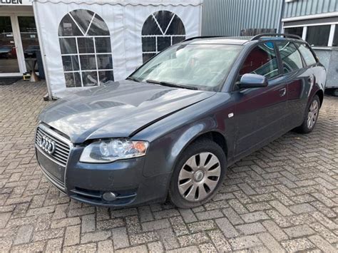 Audi A4 Avant 1 9 TDI Sloopvoertuig 2006 Grijs