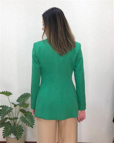 Blazer Feminino Alfaiataria Verde Grama Allux Boutique