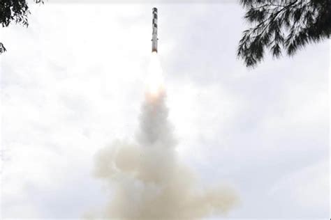 Wow Brahmos Missile With Km Range And Enhanced Make In India