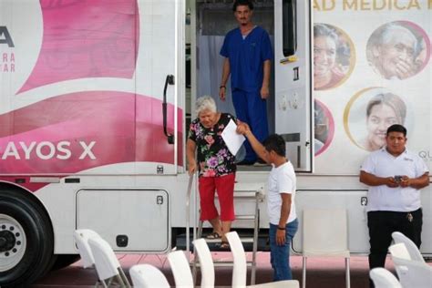 Habitantes De Las Comunidades Rurales De Felipe Carrillo Puerto Reciben