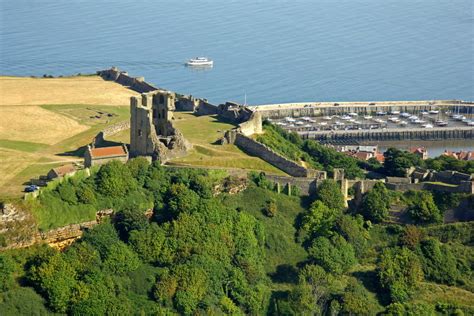 Scarborough Castle Landmark 剑箫天涯