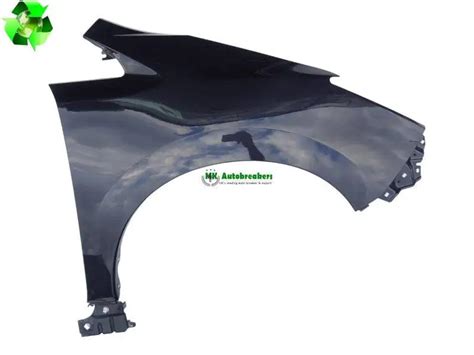 Nissan Leaf Front Wing Fender F31005SHMA Right Complete 2019