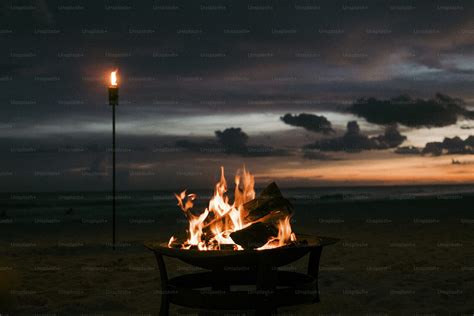beach bonfire pictures   images  unsplash