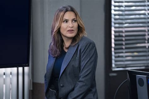 Law Order SVU Season 25 Cast Release Date Episodes Parade