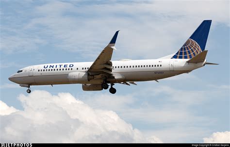 N Boeing United Airlines Cristian Quijano Jetphotos