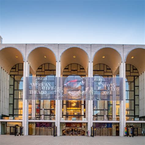 10 Captivating Opera House Interiors From Around The World