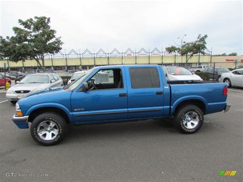 2001 Bright Blue Metallic Chevrolet S10 Ls Crew Cab 4x4 54509481 Photo 4 Car