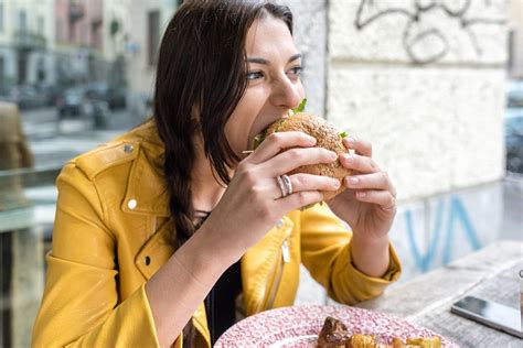 C Mo Afrontar La Ansiedad Por Comer Adipiscor