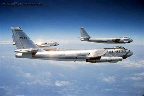 1000+ images about Boeing B-47 Stratojet on Pinterest | Warfare, Jets ...