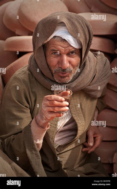 Egypt Egyptian Man Drinking Tea Hi Res Stock Photography And Images Alamy