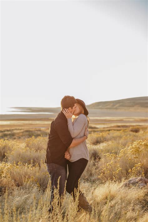 Donna And Adam Intimate Couples Session In Syracuse Utah Samantha