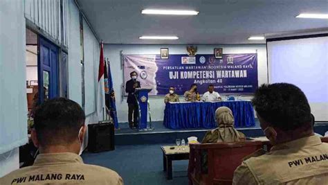 Kapolresta Malang Kota Buka Pelaksanaan Ukw Pwi Ke Di Polinema