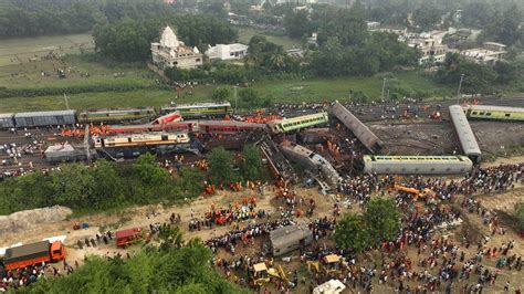 India Train Crash Kills Over 280 Injures 900 In One Of Nation’s Worst Rail Disasters