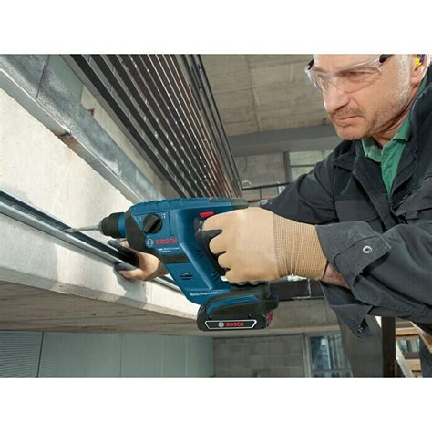 Bosch Professional AMPShare 18V Akku Bohrhammer GBH 18 V LI Compact 18