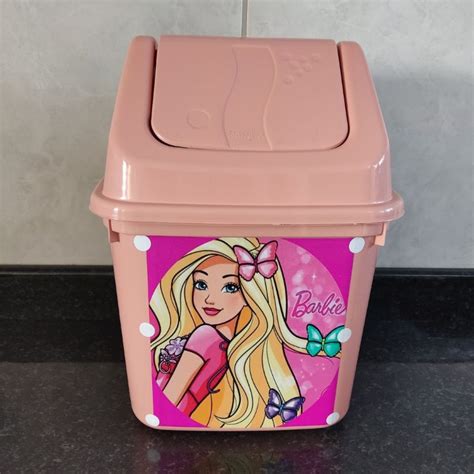 Lixeira Pequena Basculante Rosa Nude Adesivada Barbie Shopee Brasil