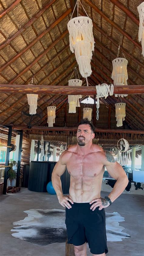 Collin Mayne (@collin_mayne) • Instagram photos and videos