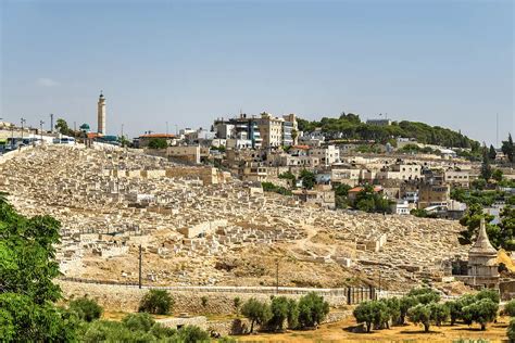 Most Famous Cemeteries In The World 39 Sites