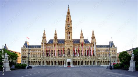 The City Hall Of Vienna Wiener Rathaus Neues Rathaus In K Uhd