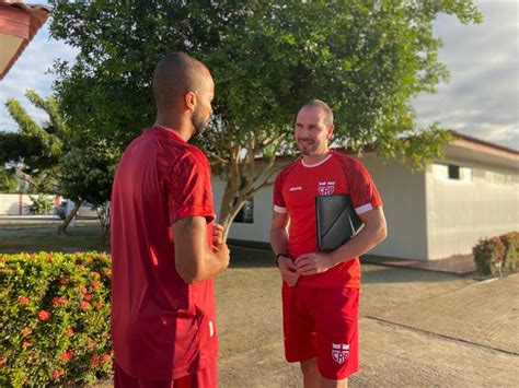 Técnico Allan Aal e dois reforços são apresentados e CRB começa a