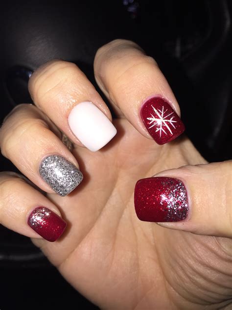 Top Red And White Christmas Nails Ideas Flamegeuss