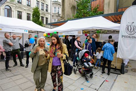 Piknik na odnowionej Włókienniczej i otwarcie Muzeum Mundurów ZDJĘCIA